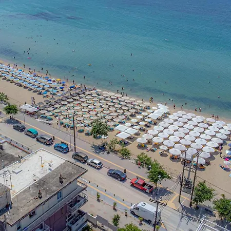 Waveside Exclusive By Infinity Lejlighed