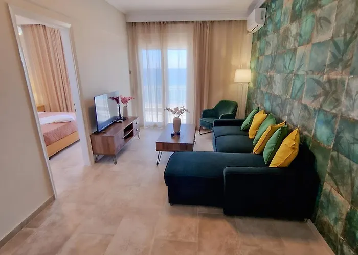 Waveside Exclusive By Infinity *