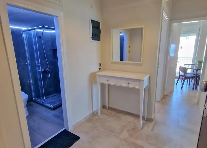 Waveside Exclusive By Infinity Nea Kallikrateia