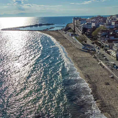 Waveside Exclusive By Infinity Apartment *